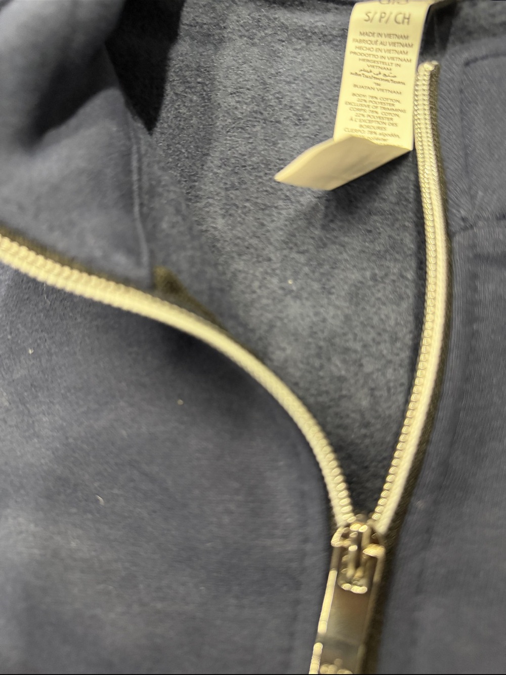 ALO Yoga Men’s Navy Half-Zip Pullover Sweatshirt - Picture 3 of 3